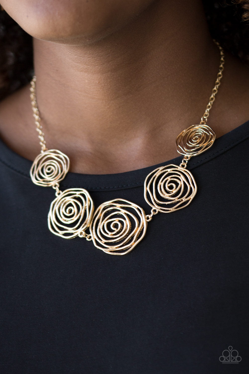 Rosy Rosette Set